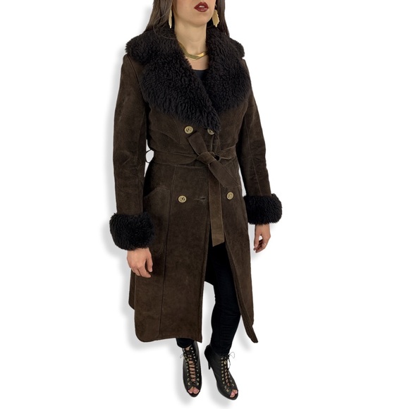 ❌SOLD❌ 1960’s lamb shearling coat w/ horn buttons - Picture 8 of 8